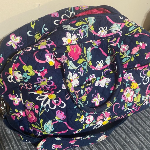 Vera Bradley duffel bag - Picture 1 of 3
